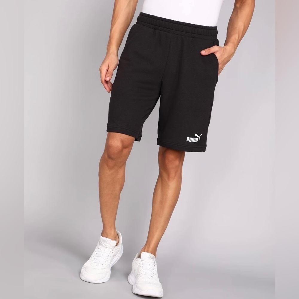 Puma athletic men's shorts sz large